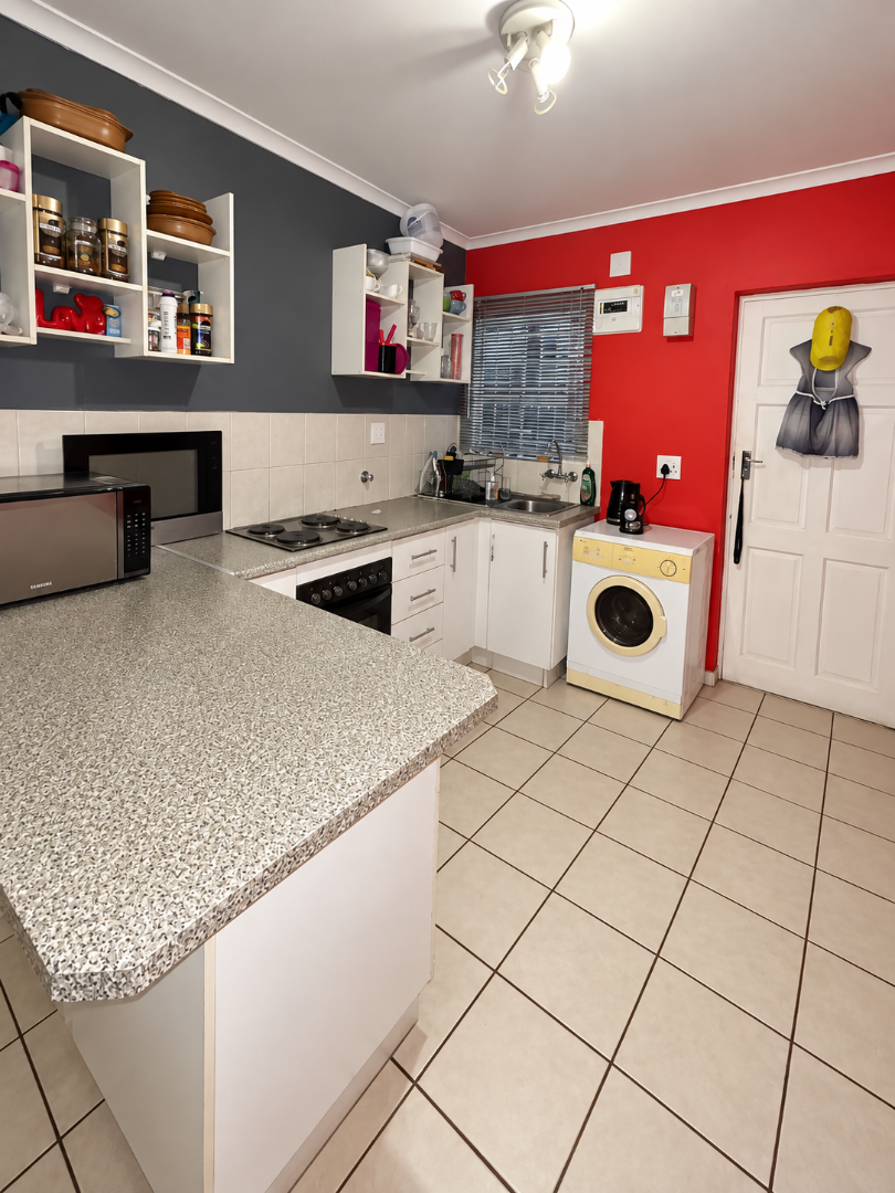 2 Bedroom Property for Sale in Erica Township Western Cape